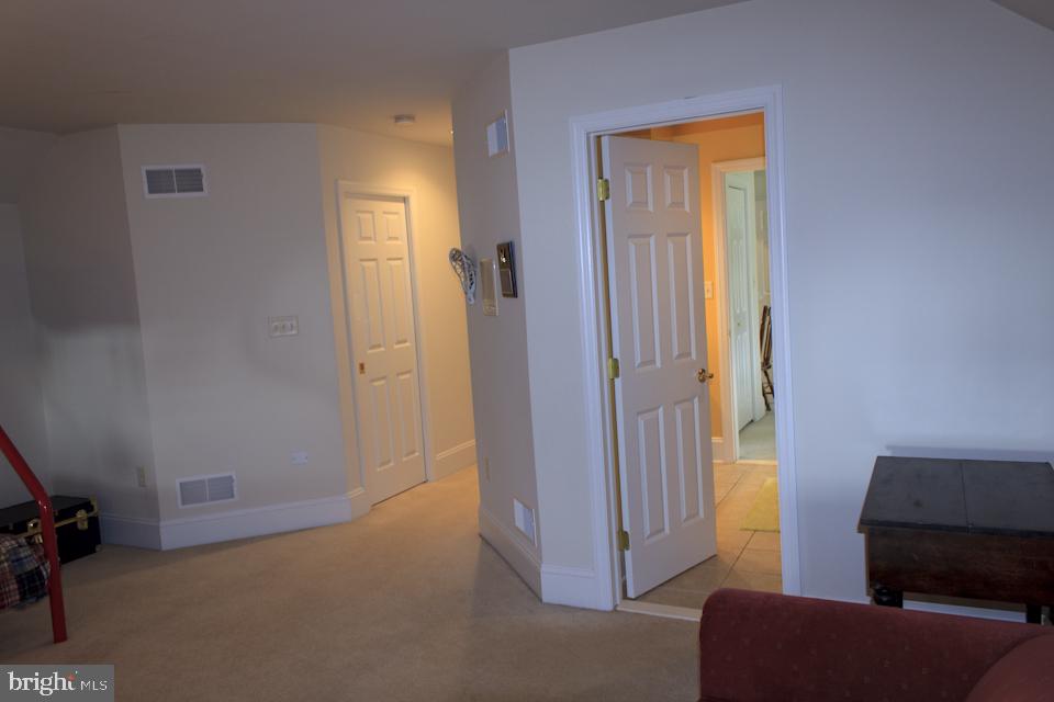 313 Chadwyck Lane Lititz, PA 17543 - Photo 19 of 26 Gallery Image 19