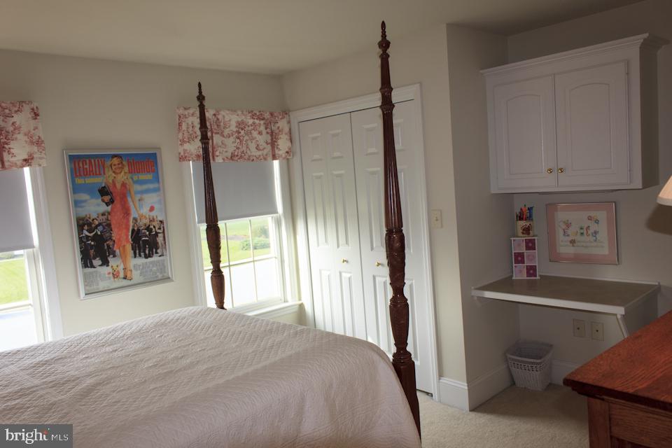 313 Chadwyck Lane Lititz, PA 17543 - Photo 21 of 26 Gallery Image 21