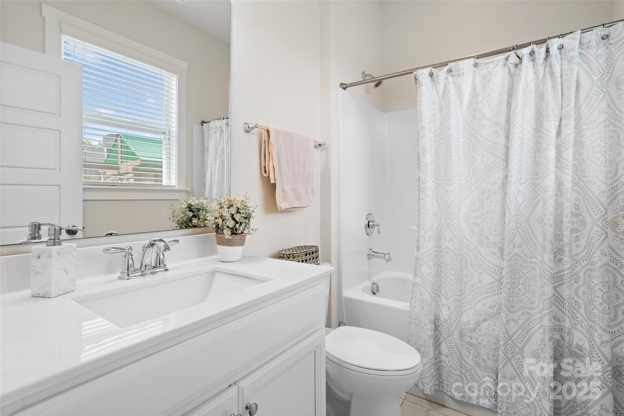 660 Daventry Court, Unit 35 Clover, SC 29710 - Photo 14 of 40