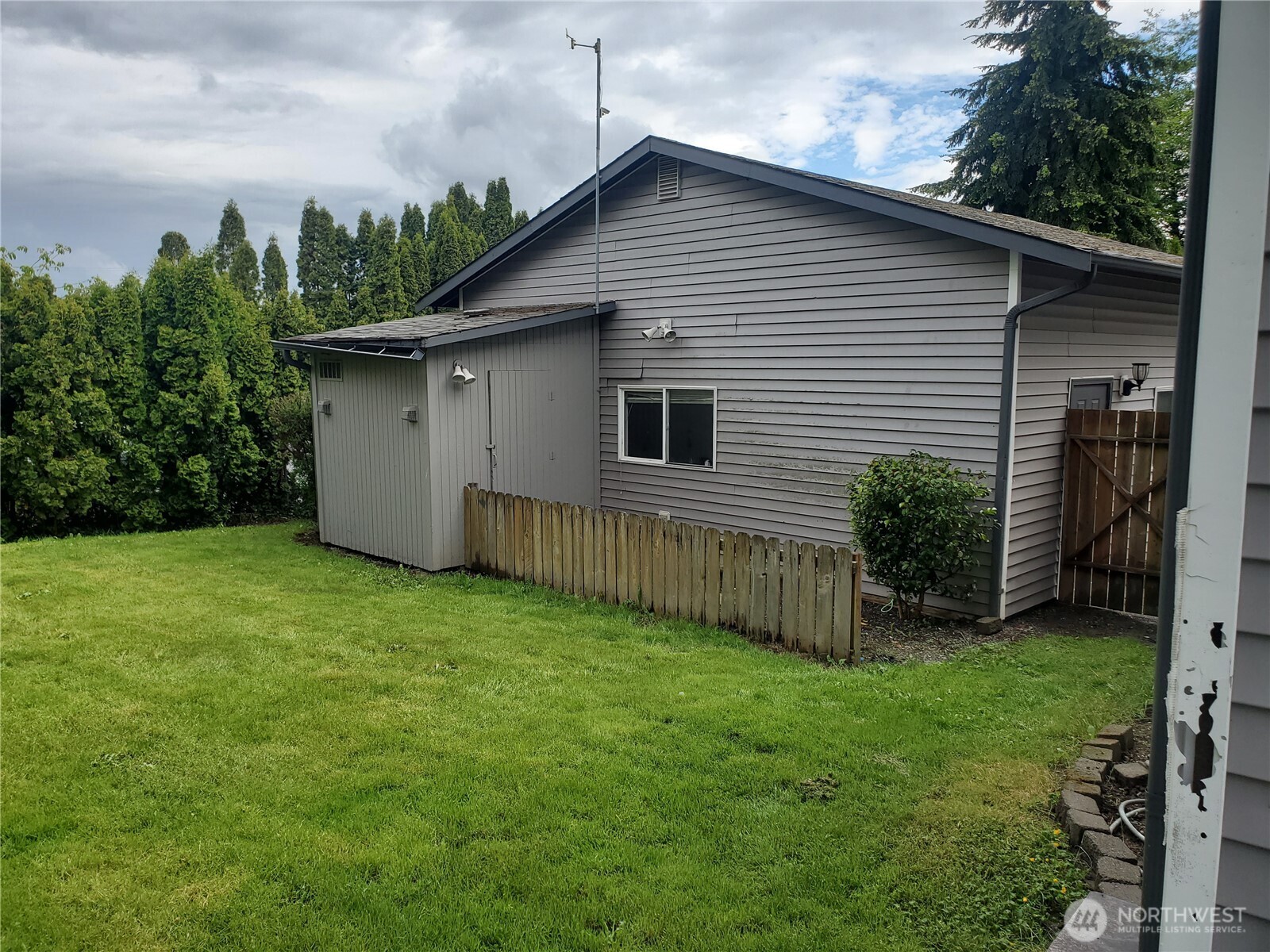 12315 Alexander Road Everett, WA 98204 - Photo 32 of 34 Gallery Image 32