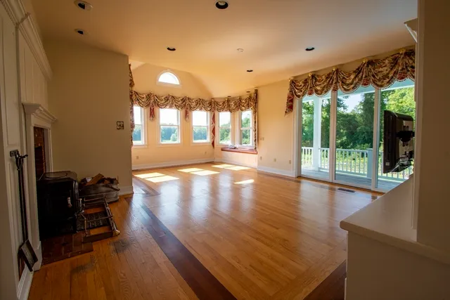 $1,690,000 | 365 Middle Street, Amherst, MA 01002