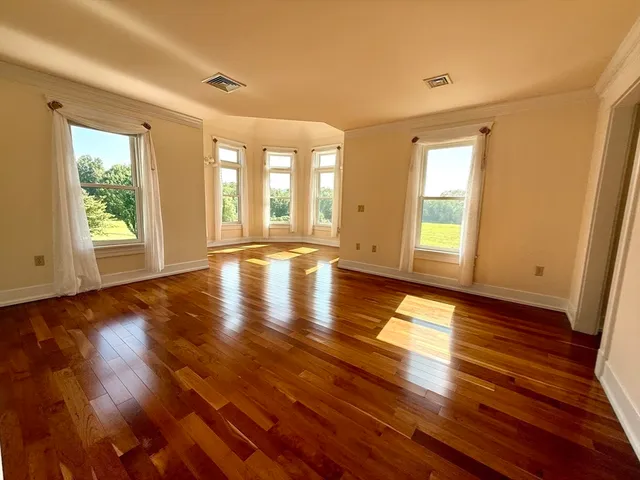 $1,690,000 | 365 Middle Street, Amherst, MA 01002