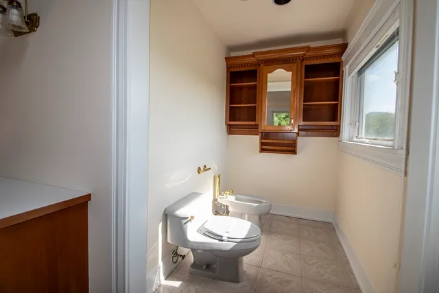 $1,690,000 | 365 Middle Street, Amherst, MA 01002