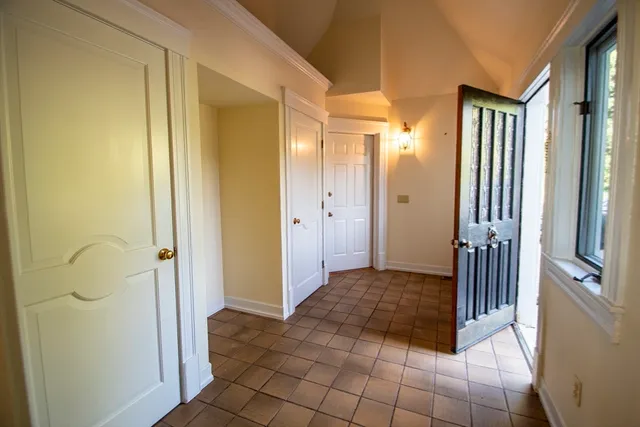 $1,690,000 | 365 Middle Street, Amherst, MA 01002