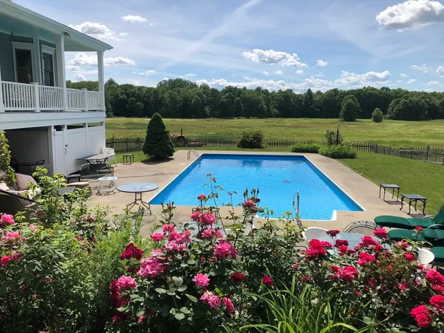 $1,690,000 | 365 Middle Street, Amherst, MA 01002