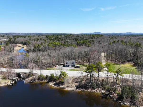 $399,999 | 33 Belfast Augusta Road, Searsmont, ME 04973