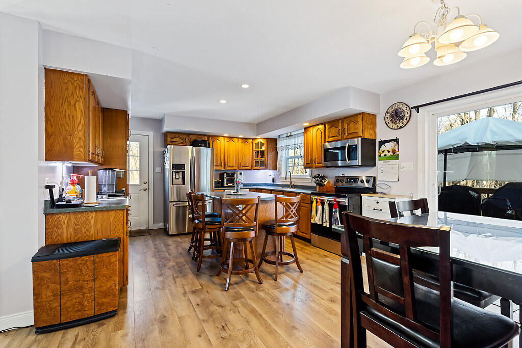 33 Belfast Augusta Road Searsmont, ME 04973 - Photo 13 of 46 41_BP5A2514_DxO_mls