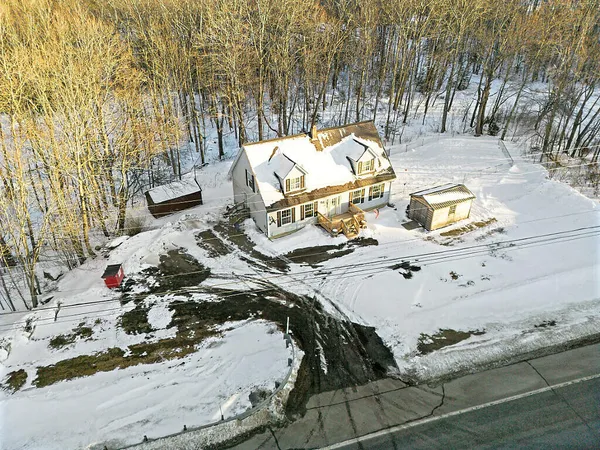 $399,999 | 33 Belfast Augusta Road, Searsmont, ME 04973