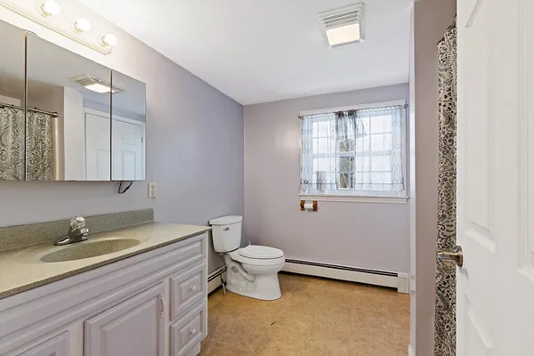 $399,999 | 33 Belfast Augusta Road, Searsmont, ME 04973