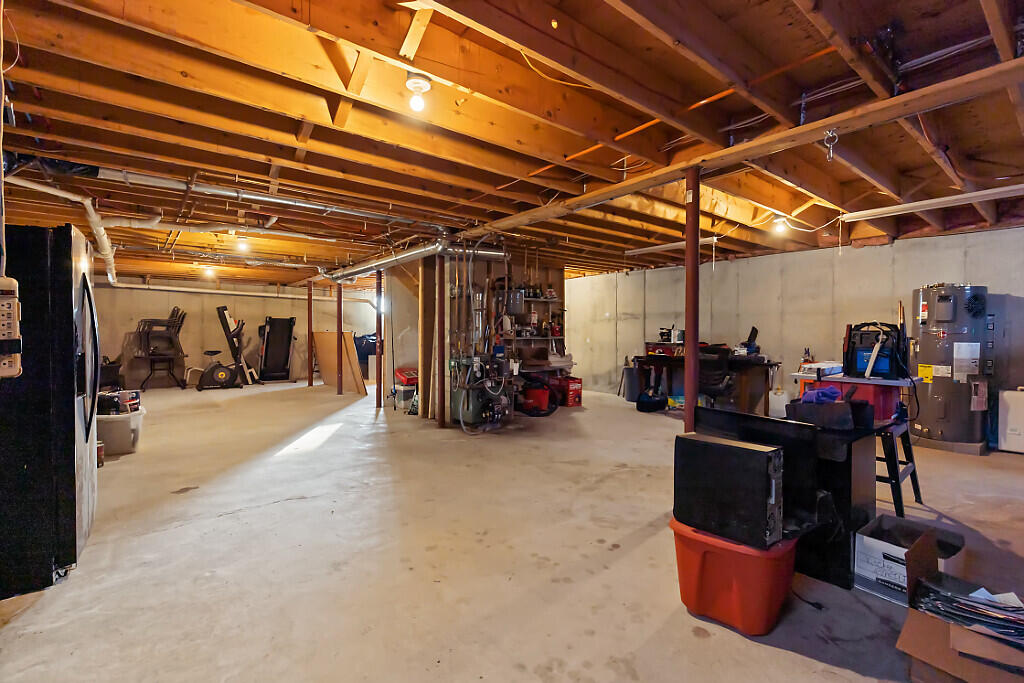 33 Belfast Augusta Road Searsmont, ME 04973 - Photo 36 of 55 21_BP5A2454_DxO_mls