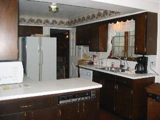 8603 Crabb Road Temperance, MI 48182 - Photo 12 of 12 541821-11.JPG