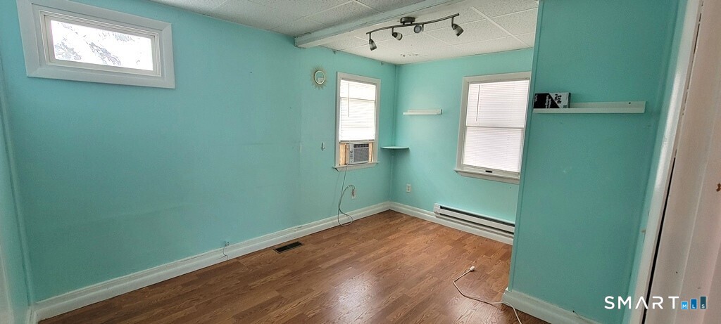 11 Cedar Avenue Wolcott, CT 06716 - Photo 10 of 14