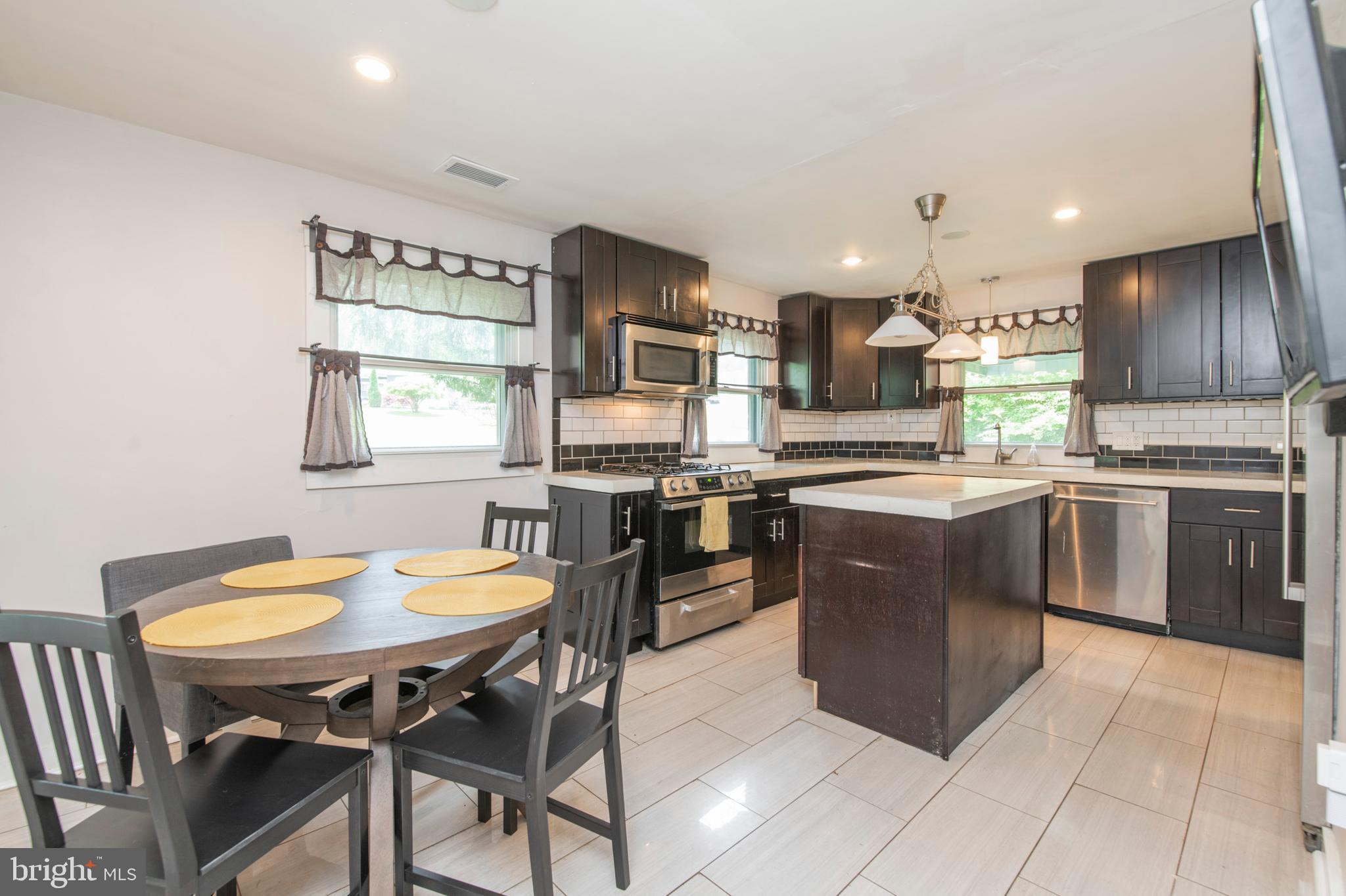 8305 Childs Road Glenside, PA 19038 - Photo 10 of 33 Gallery Image 10