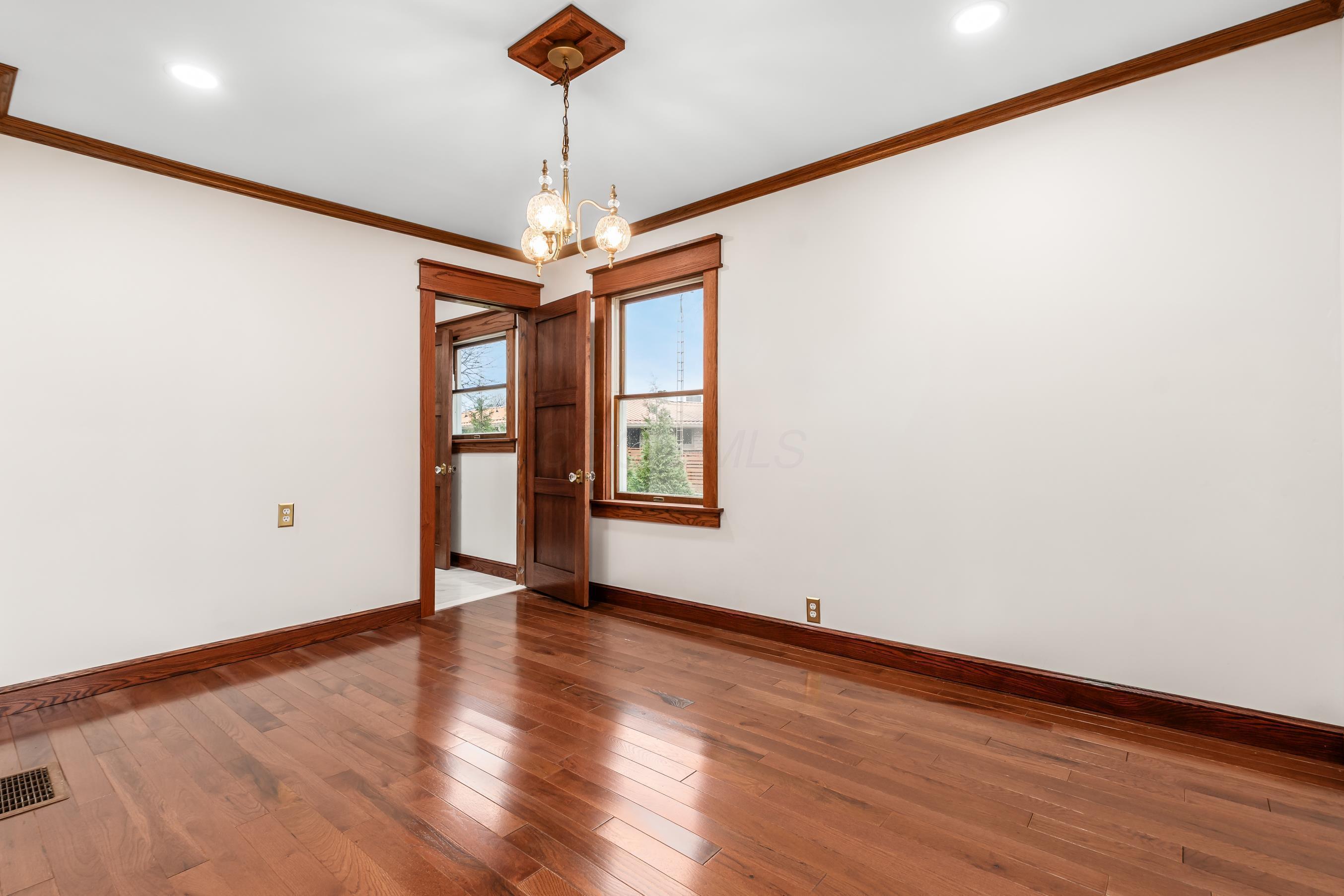 3229 Nolan Road Zanesville, OH 43701 - Photo 22 of 53 3229 Nolan-dining room 3