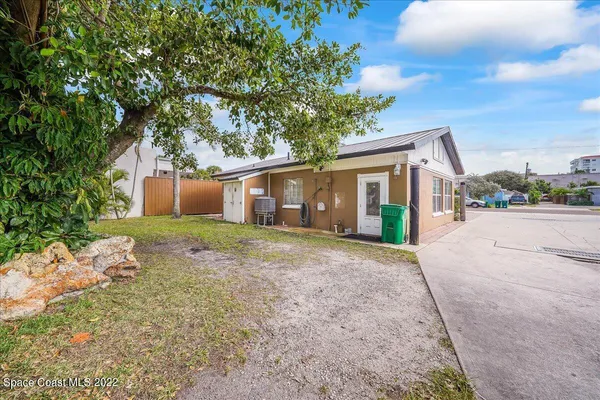 $800,000 | 342 North Orlando Ave Estate, Unit REAL, Cocoa Beach, FL 32931