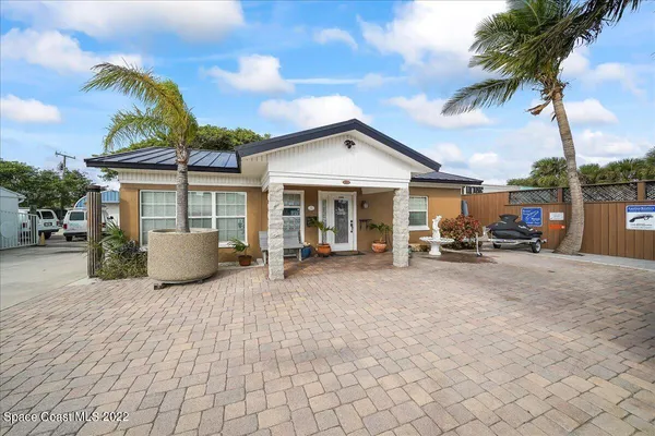 $800,000 | 342 North Orlando Ave Estate, Unit REAL, Cocoa Beach, FL 32931