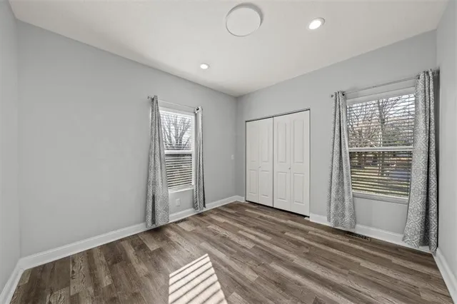 $366,000 | 303 South Jackson Street, Spring Hill, KS 66083