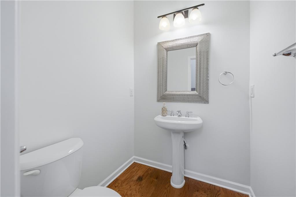 305 Nichols Ridge Pointe Suwanee, GA 30024 - Photo 16 of 42