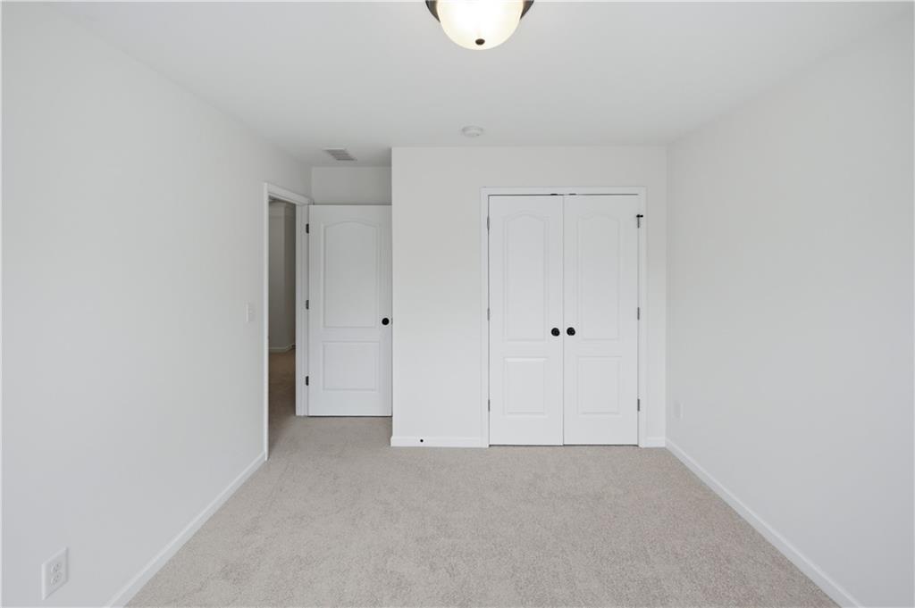 305 Nichols Ridge Pointe Suwanee, GA 30024 - Photo 27 of 42