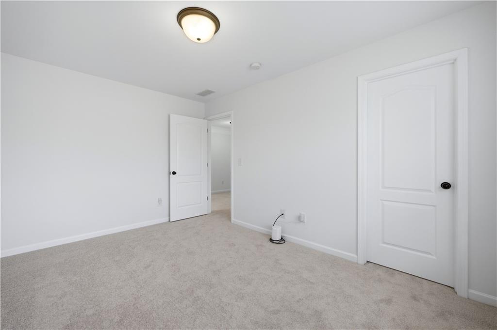 305 Nichols Ridge Pointe Suwanee, GA 30024 - Photo 29 of 42