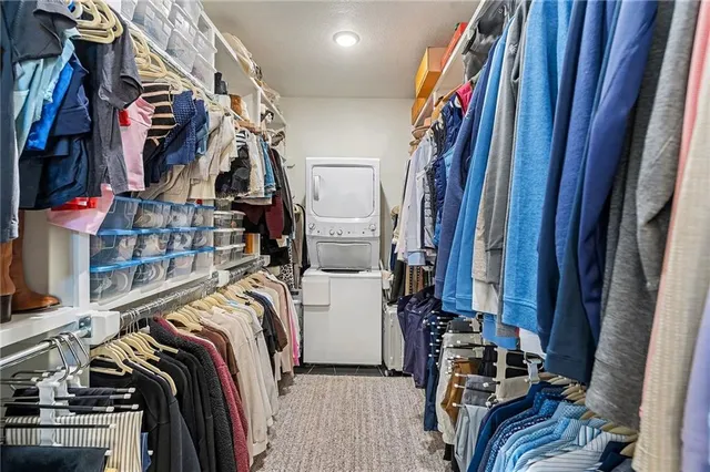 $1,295,000 | 3413 Northeast 102nd Terrace, Kansas City, MO 64155