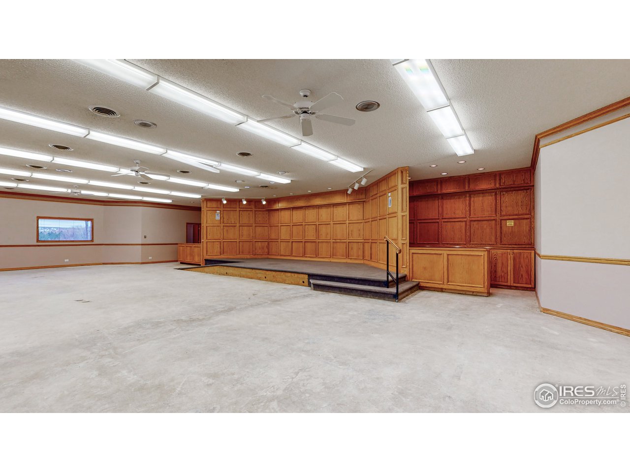 6783 Baseline Road Boulder, CO 80303 - Photo 13 of 40 Stage/Platform