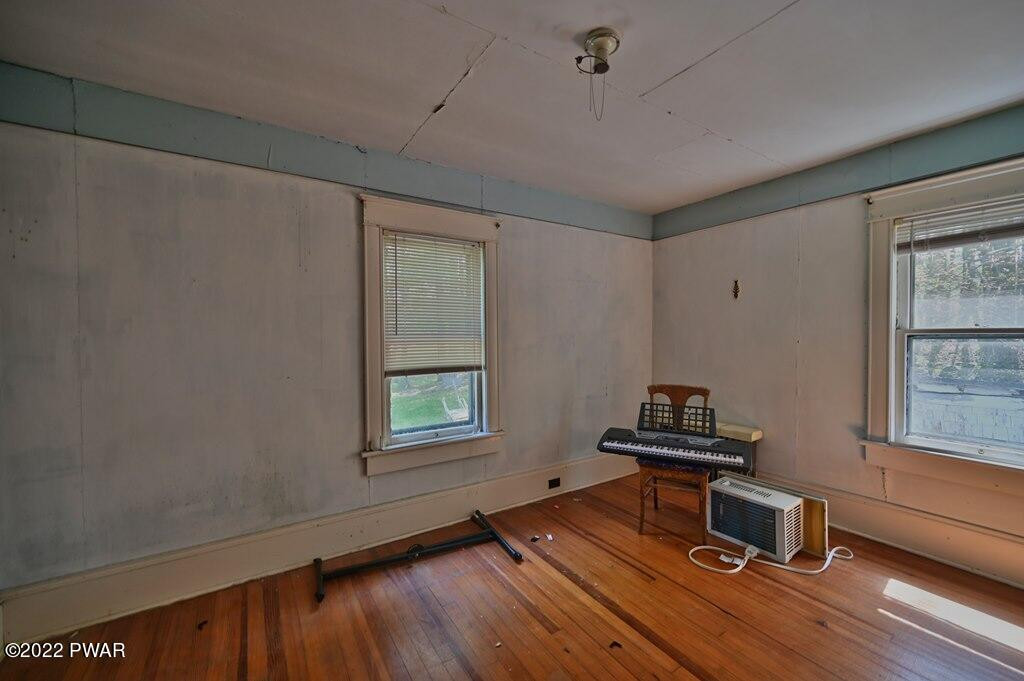 128 George Street Carbondale, PA 18407 - Photo 32 of 60
