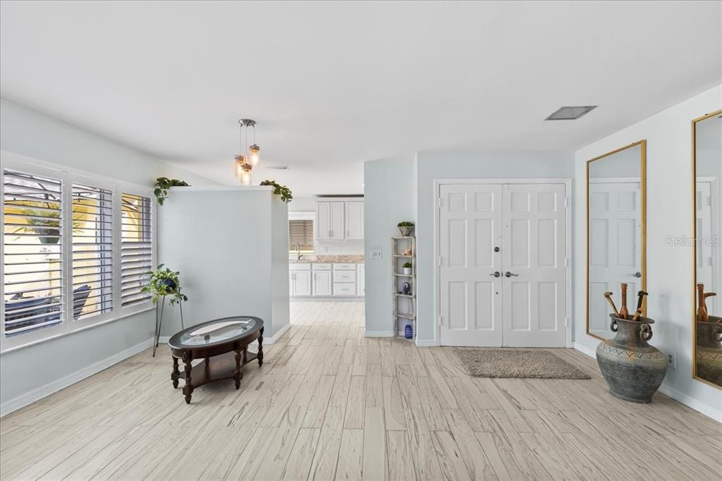 25 Crompton Place Palm Coast, FL 32137 - Photo 5 of 50