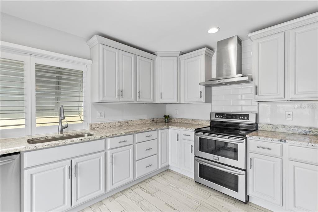 25 Crompton Place Palm Coast, FL 32137 - Photo 8 of 50