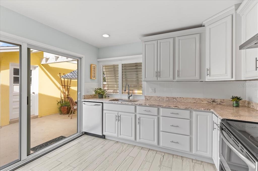 25 Crompton Place Palm Coast, FL 32137 - Photo 9 of 50