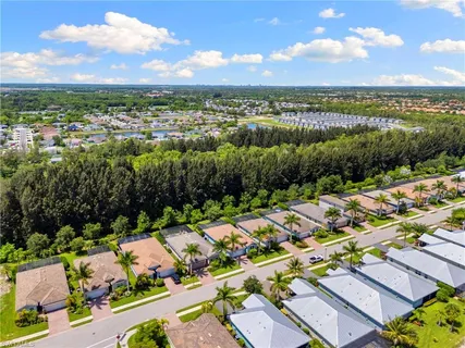 $829,999 | 14523 Topsail Drive, Naples, FL 34114