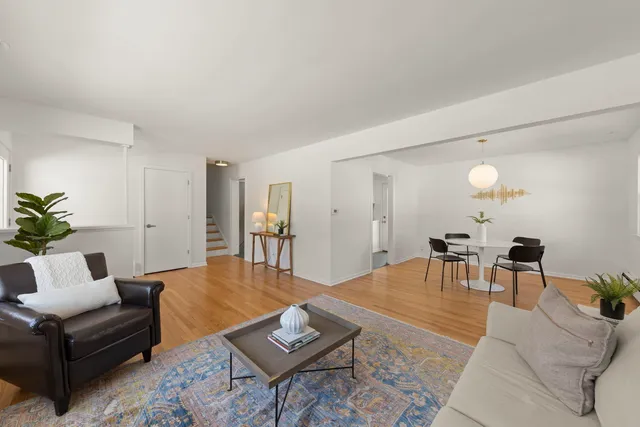 $650,000 | 465 Cottage Avenue, Glen Ellyn, IL 60137