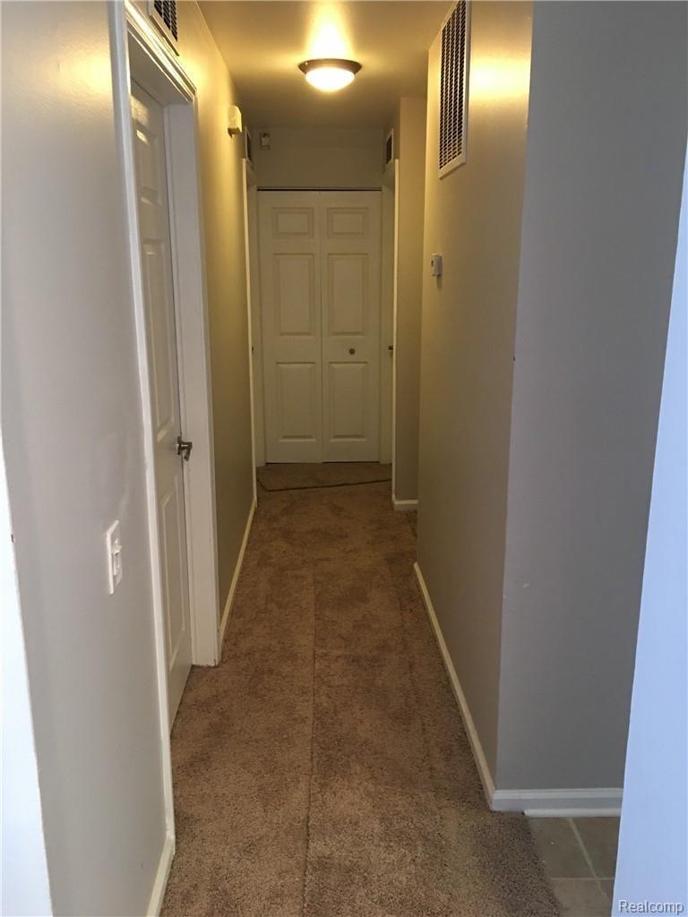 29174 Barrington Street Inkster, MI 48141 - Photo 4 of 9 562944195.jpg