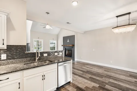 $399,900 | 518 Latham Court, Clarksville, TN 37043