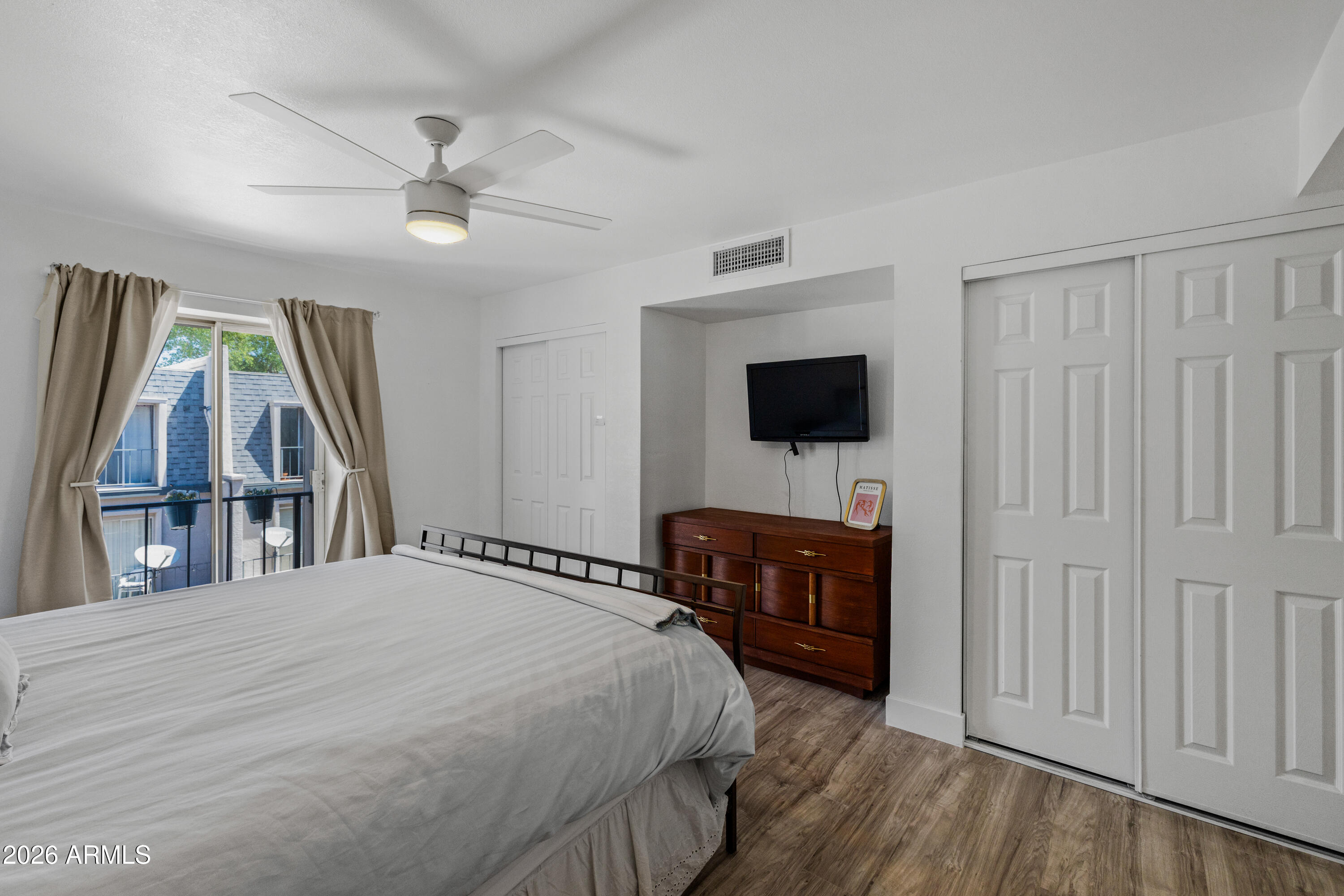 1010 East Osborn Road, Unit E Phoenix, AZ 85014 - Photo 14 of 45
