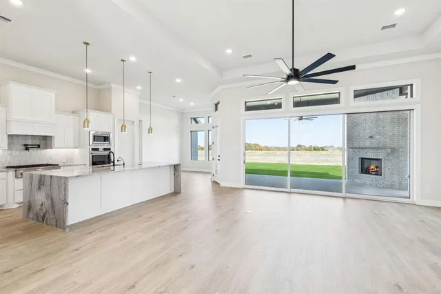 $649,900 | 120 Swan Lake, Waxahachie, TX 75165