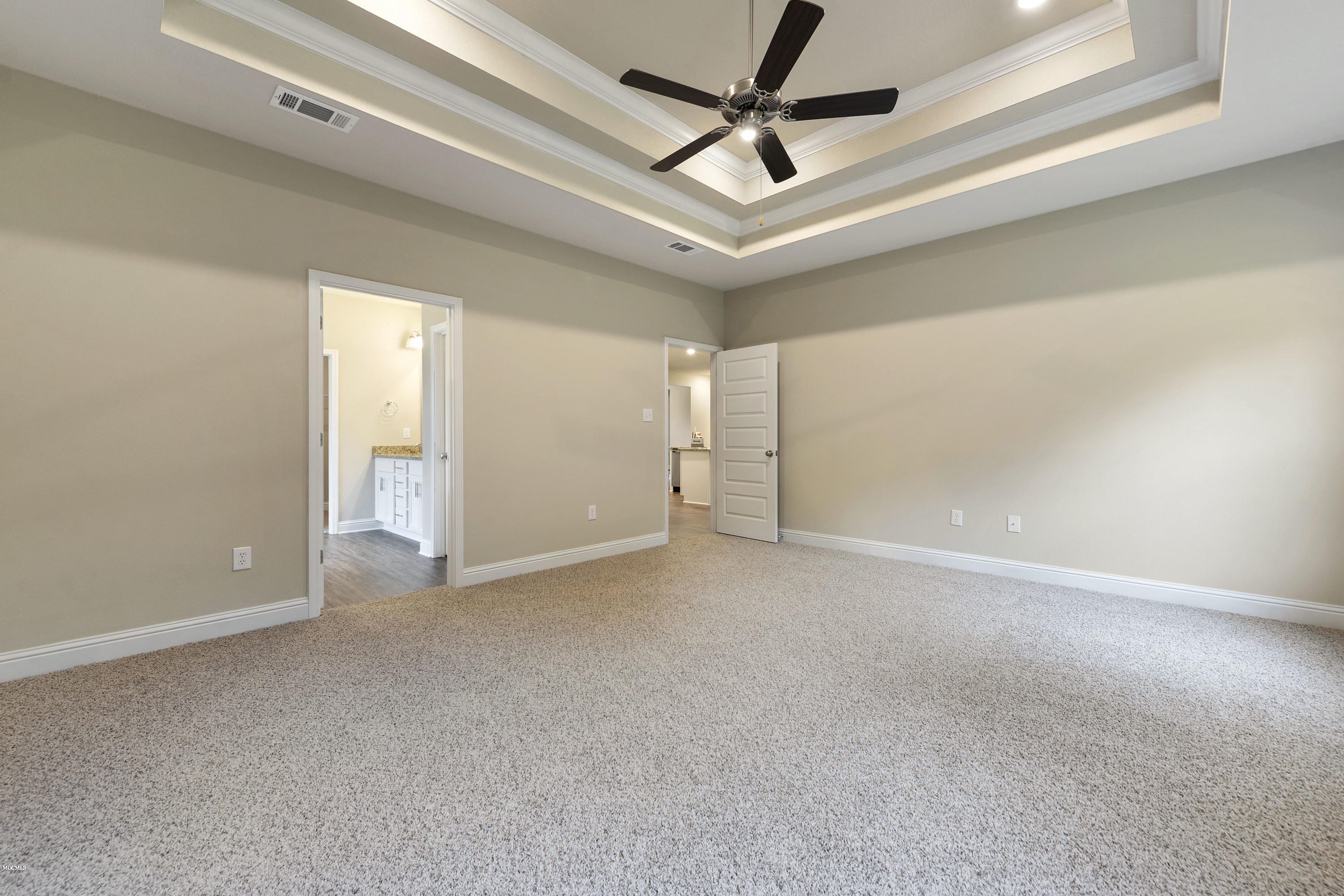 6453 Chickory Way Ocean Springs, MS 39564 - Photo 12 of 23 016
