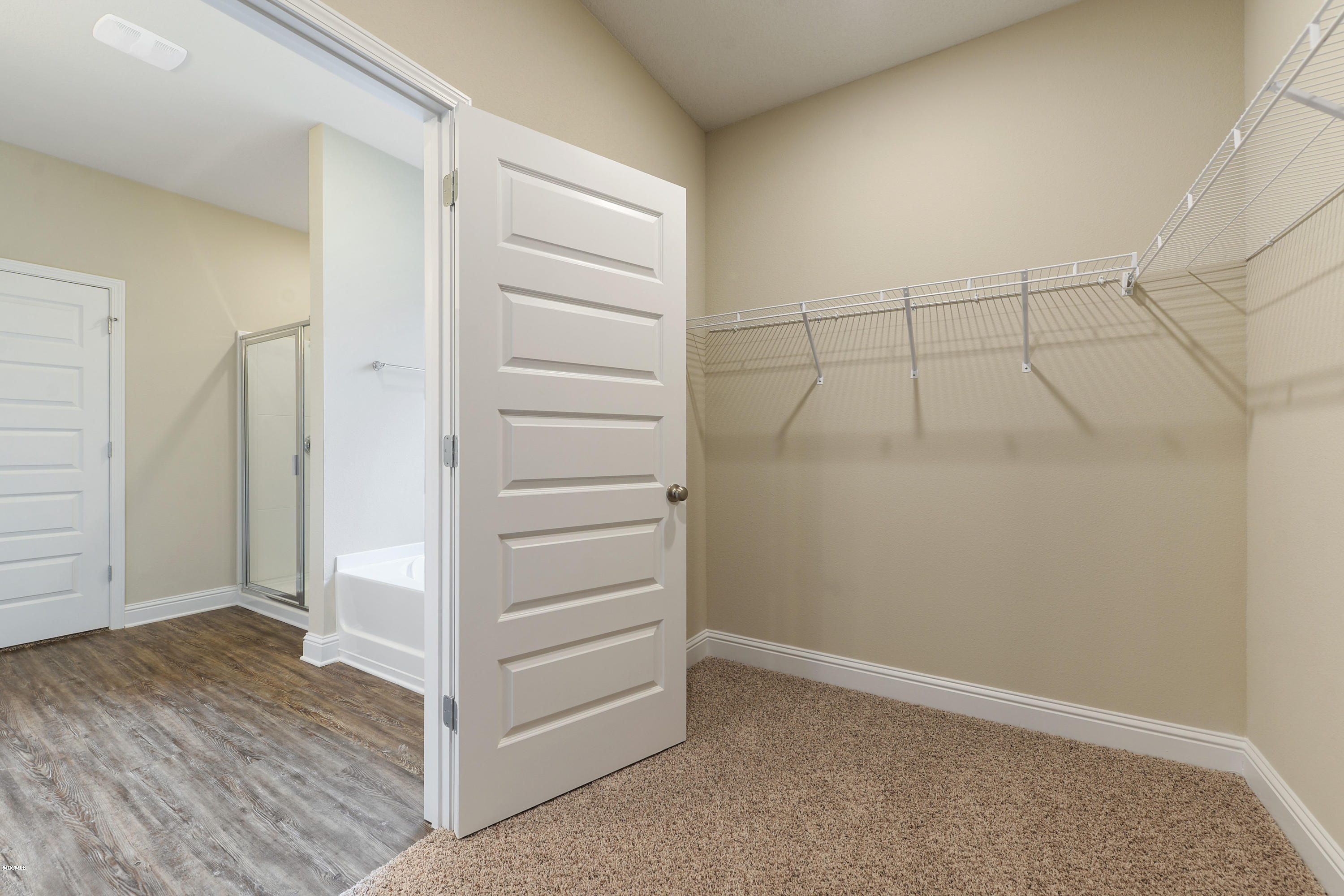 6453 Chickory Way Ocean Springs, MS 39564 - Photo 15 of 23 019