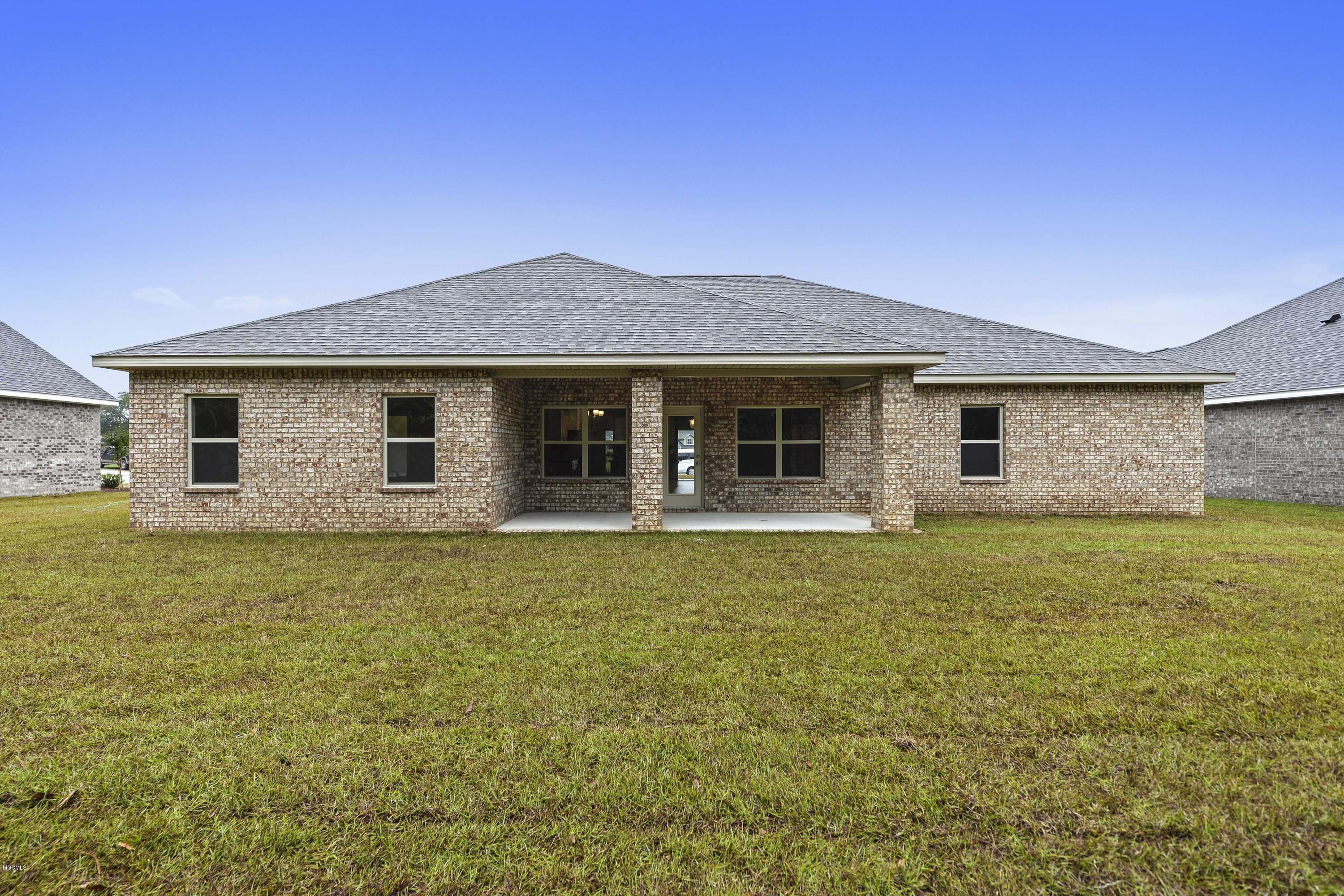 6453 Chickory Way Ocean Springs, MS 39564 - Photo 7 of 23 028