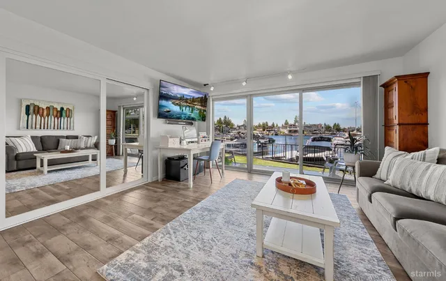 $895,000 | 552 Christie Drive, Unit 307, South Lake Tahoe, CA 96150
