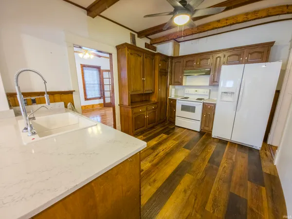 $150,000 | 107 6th Street, St. Francisville, IL 62460