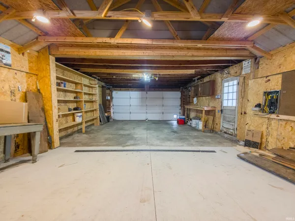 $150,000 | 107 6th Street, St. Francisville, IL 62460