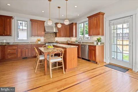 $1,950,000 | 1501 Hamilton Street Northwest, Washington, DC 20011