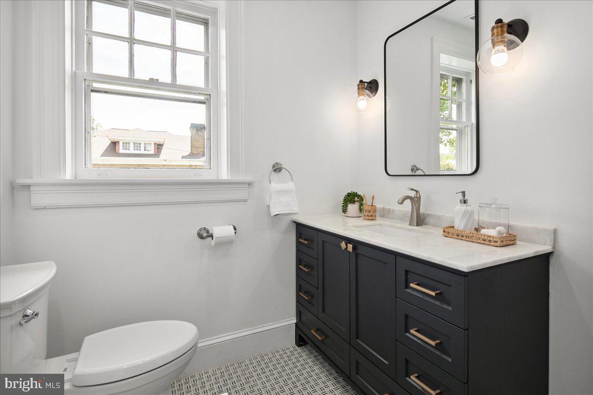 1501 Hamilton Street Northwest Washington, DC 20011 - Photo 51 of 89