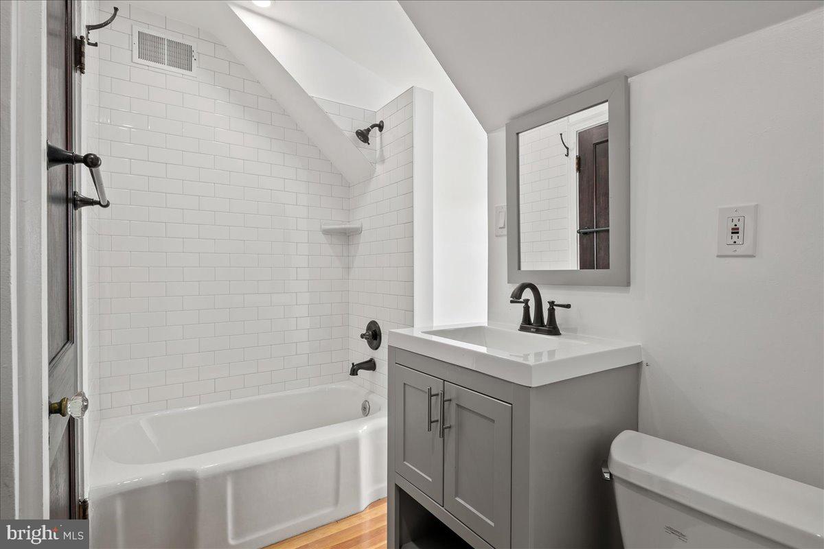 1501 Hamilton Street Northwest Washington, DC 20011 - Photo 61 of 89