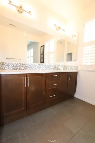 $3,250 | 163 East Commercial Street, San Dimas, CA 91773