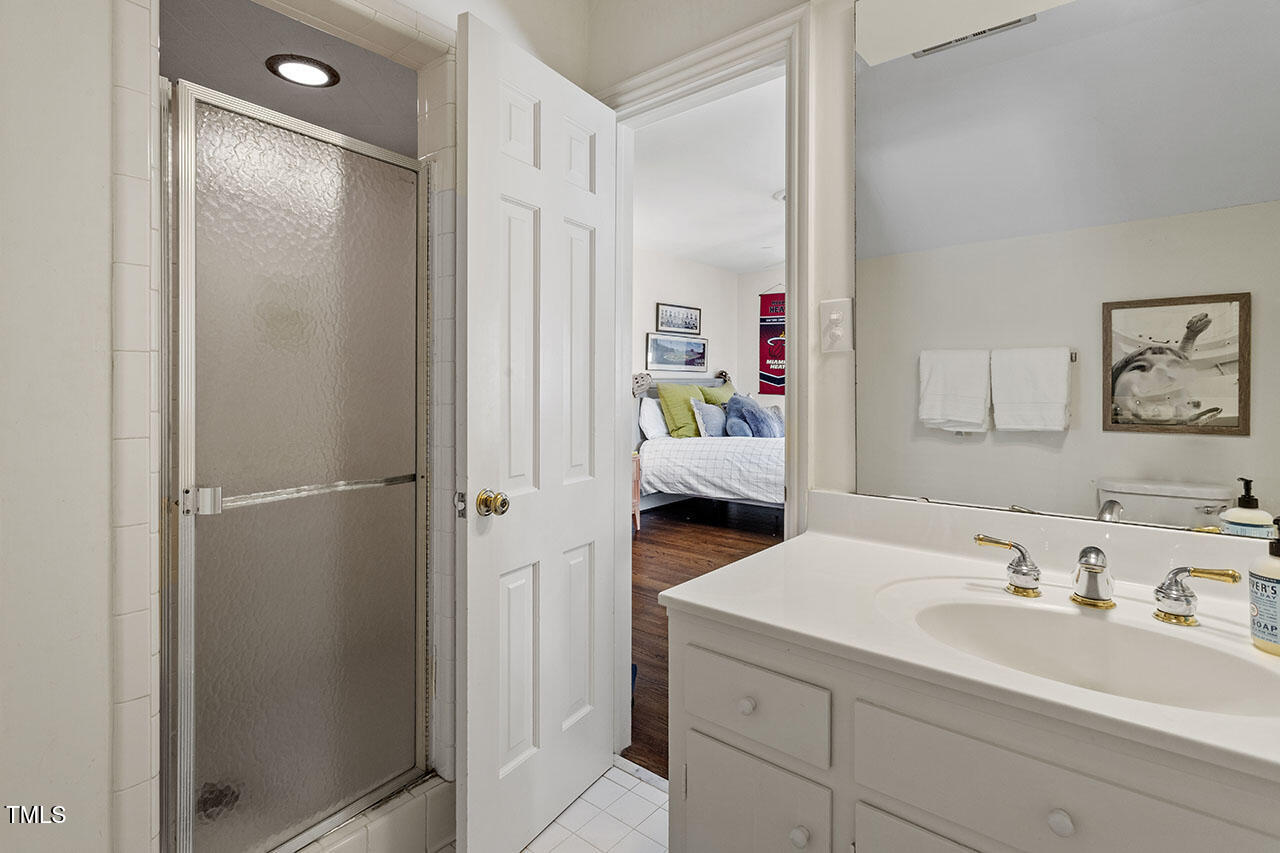 3305 Landor Road Raleigh, NC 27609 - Photo 34 of 39 3305 Landor Road_43