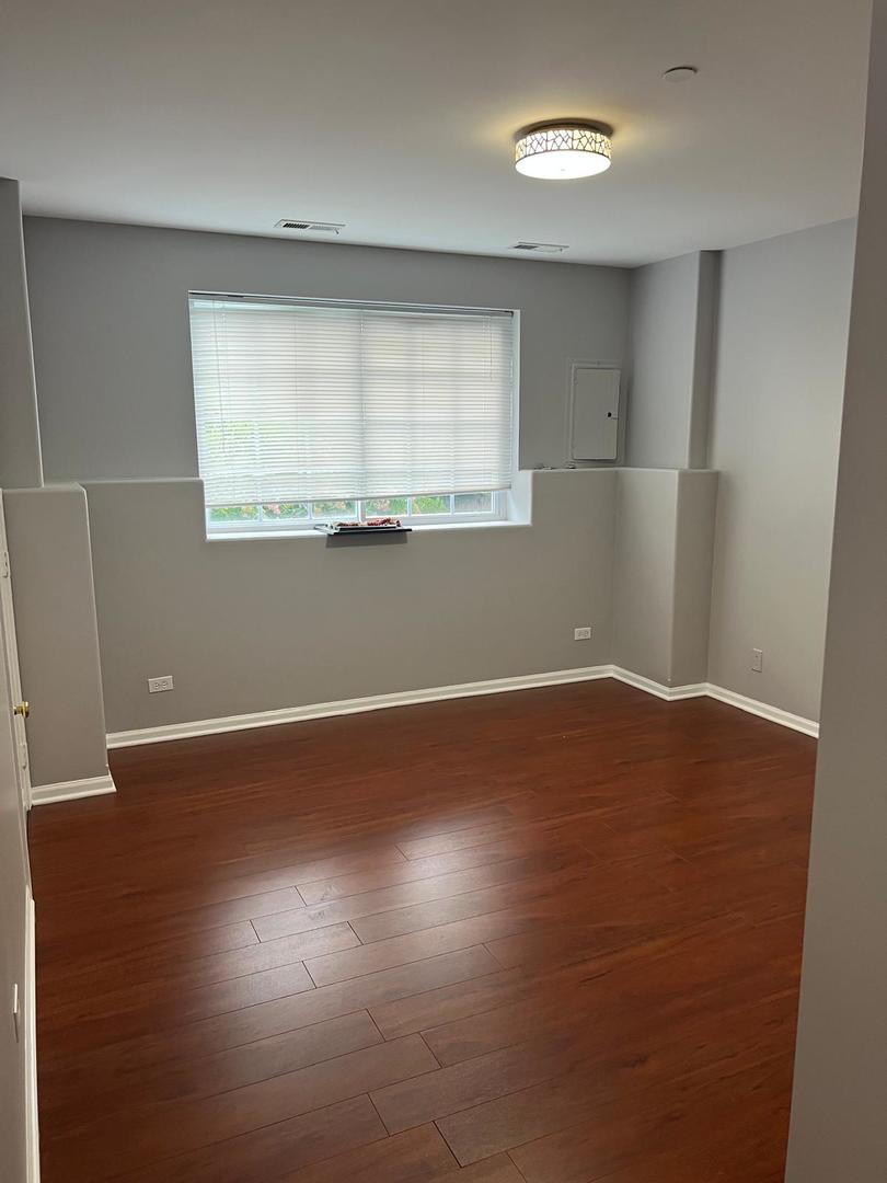 203 North Louis Street, Unit B Mount Prospect, IL 60056 - Photo 12 of 16