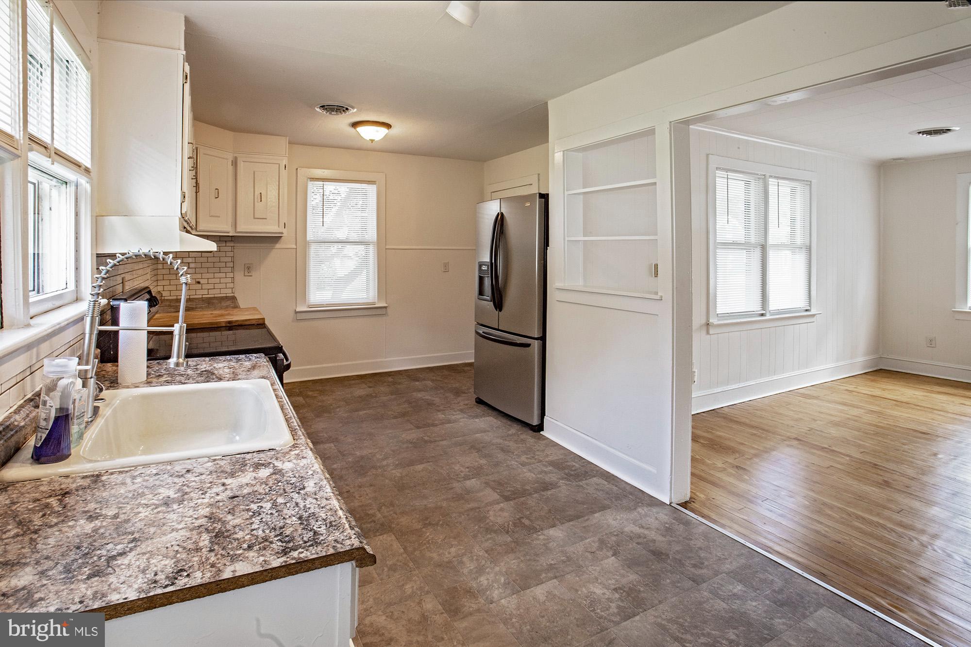 28 Tilbury Road Salem, NJ 08079 - Photo 3 of 22