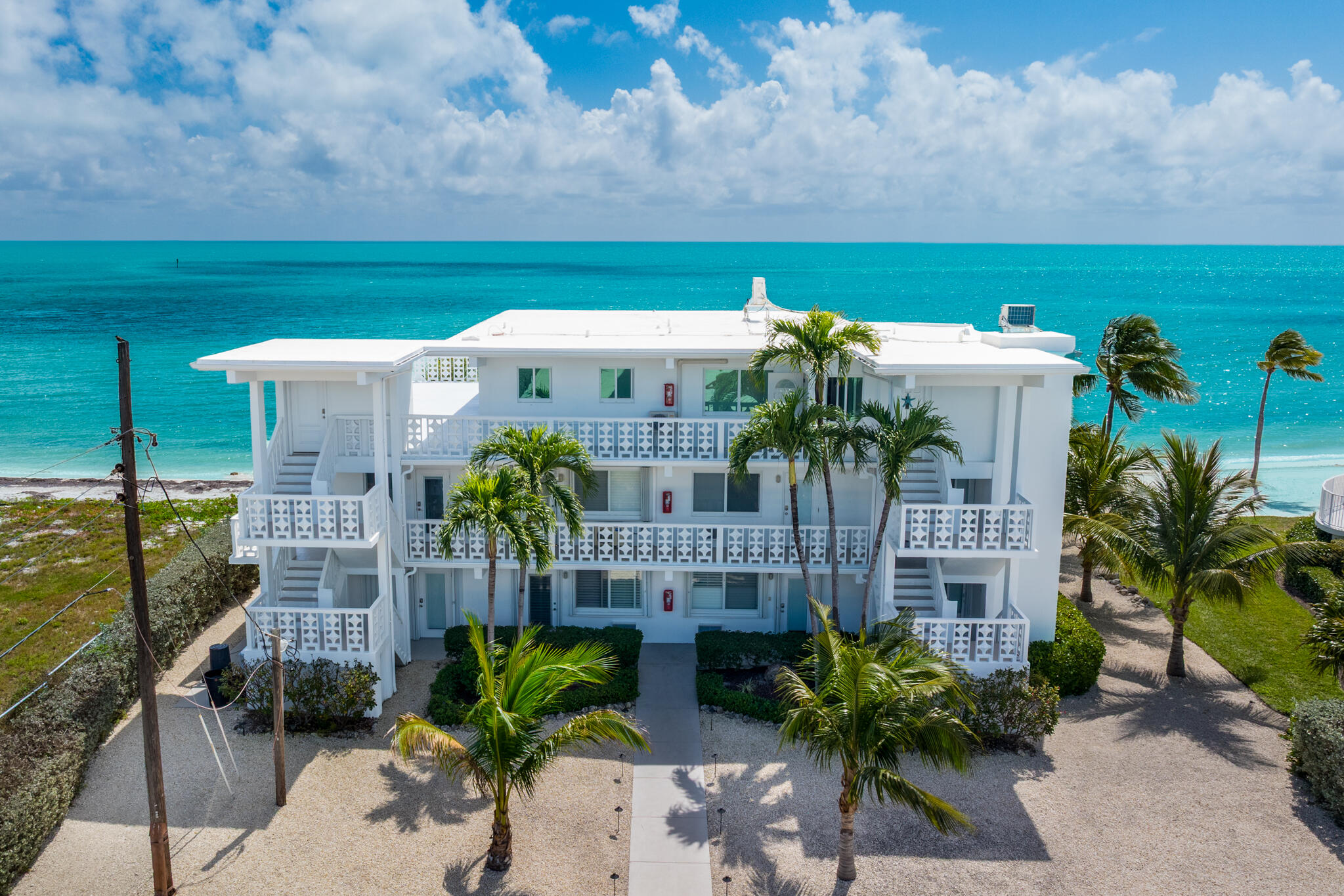 755 West Ocean Drive, Unit 5 Key Colony Beach, FL 33051 - Photo 2 of 30 755 West Ocean Drive